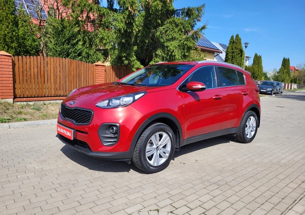 Kia Sportage cena 64900 przebieg: 143257, rok produkcji 2017 z Warszawa małe 631